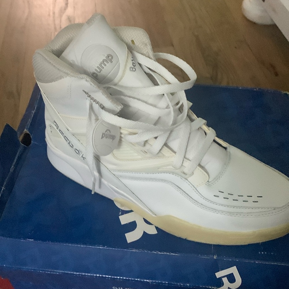 Men’s sneakers REEBOK PUMPS white size 13